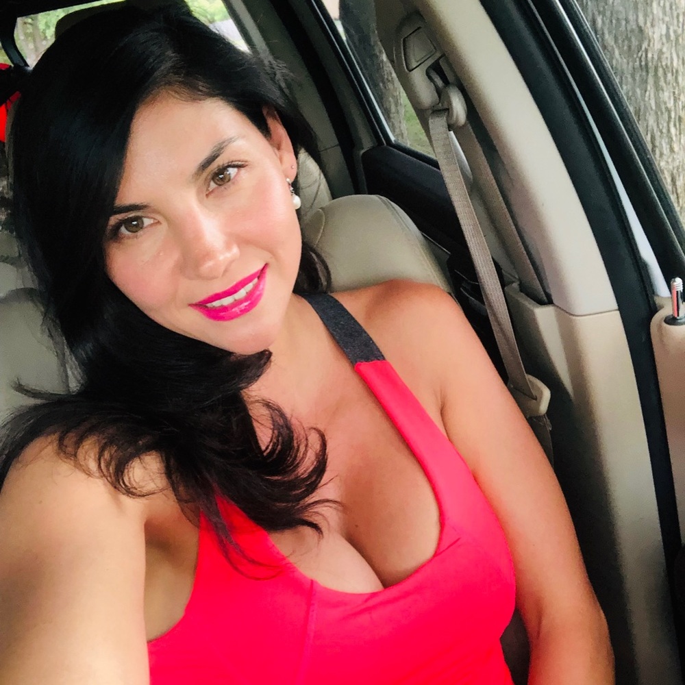 Meet your Posher, Priscilla